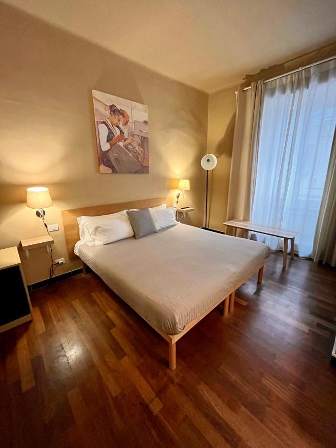 Hotel Mama La Spezia Esterno foto