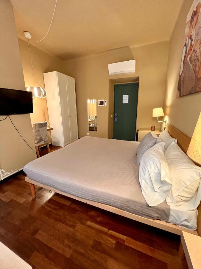 Hotel Mama La Spezia Esterno foto