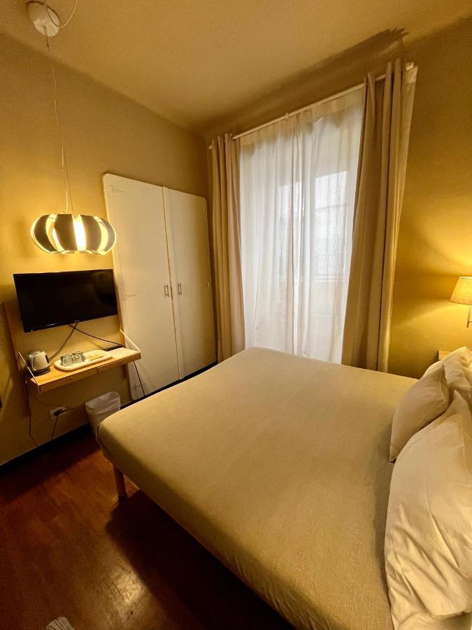 Hotel Mama La Spezia Esterno foto