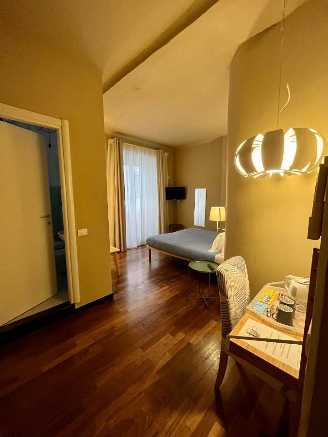 Hotel Mama La Spezia Esterno foto